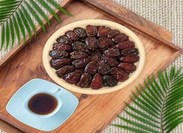 تصویر 5 از قیمت خرید خرما کبکاب درجه یک + فروش ویژه